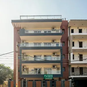 The Palms I Near Medanta Medicity I Sec-38 Gurgaon